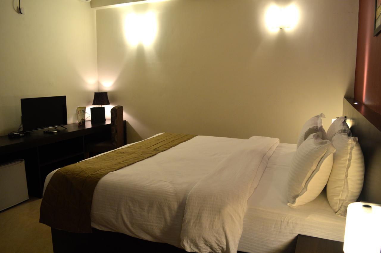 Hotel Grand Tizu Dimapur Exterior photo